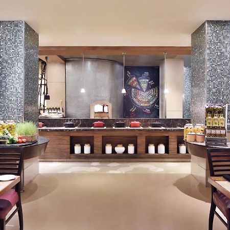 Courtyard By Marriott Chennai Hotel Ngoại thất bức ảnh