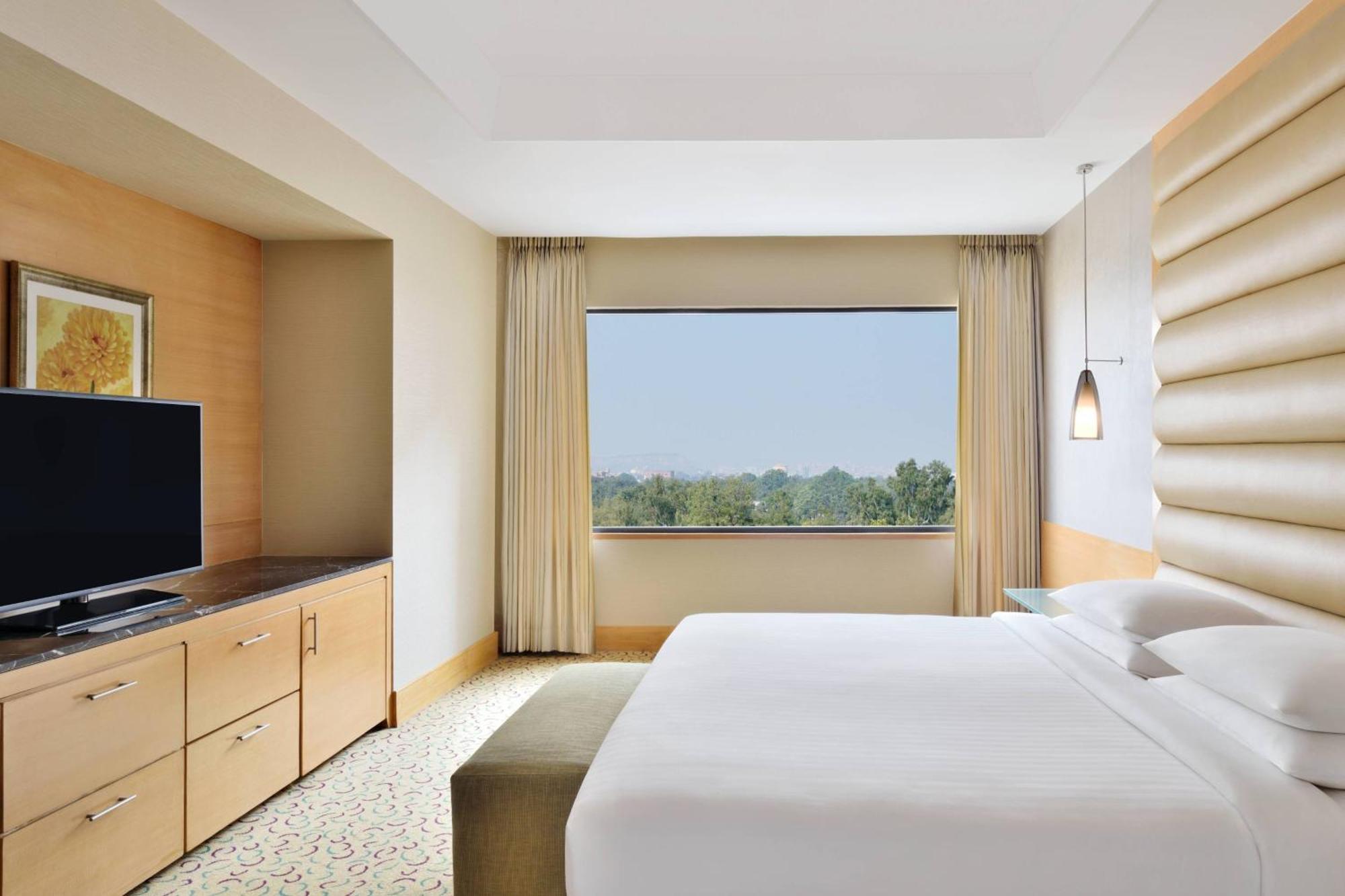 Courtyard By Marriott Chennai Hotel Ngoại thất bức ảnh