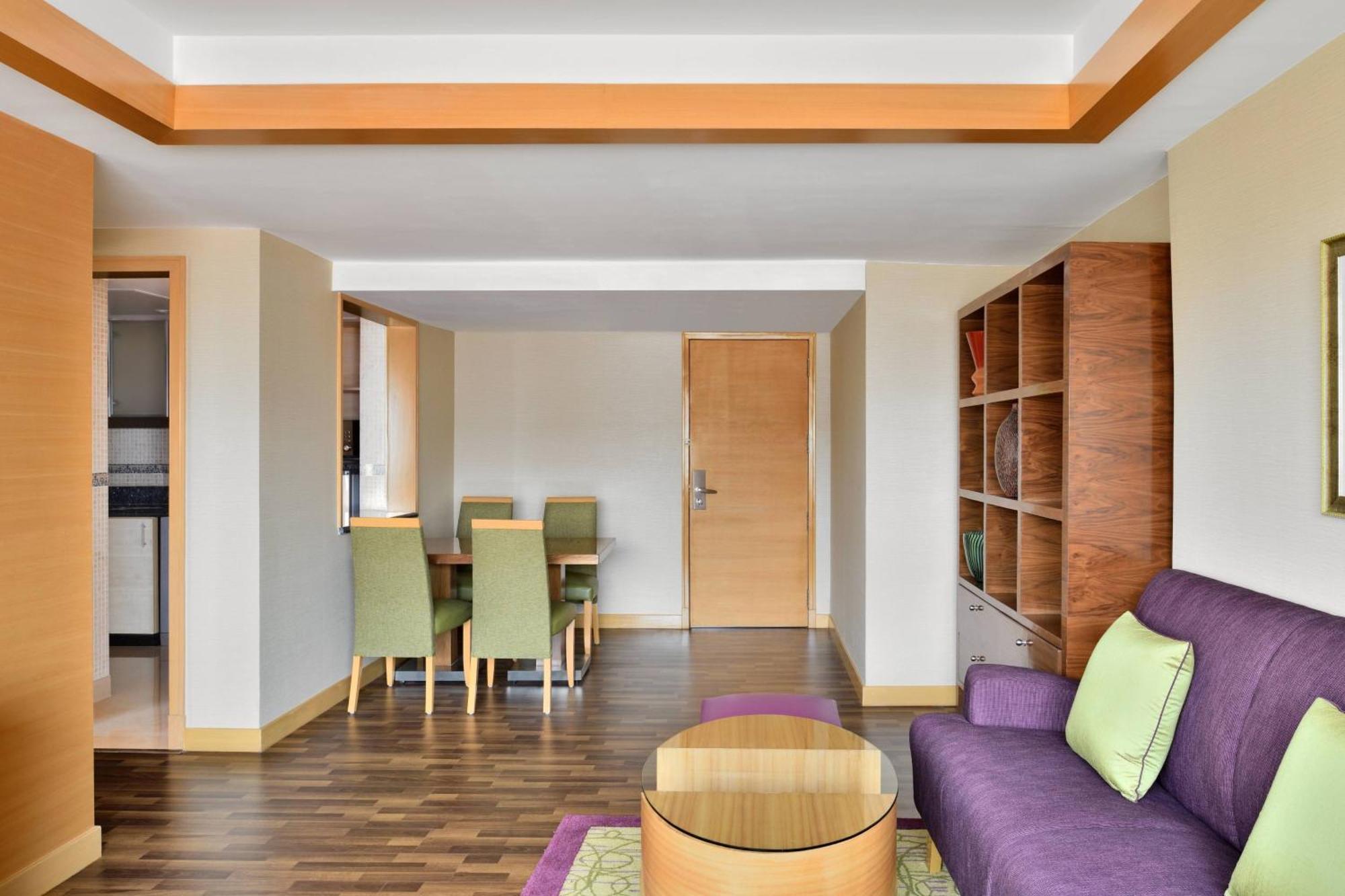 Courtyard By Marriott Chennai Hotel Ngoại thất bức ảnh