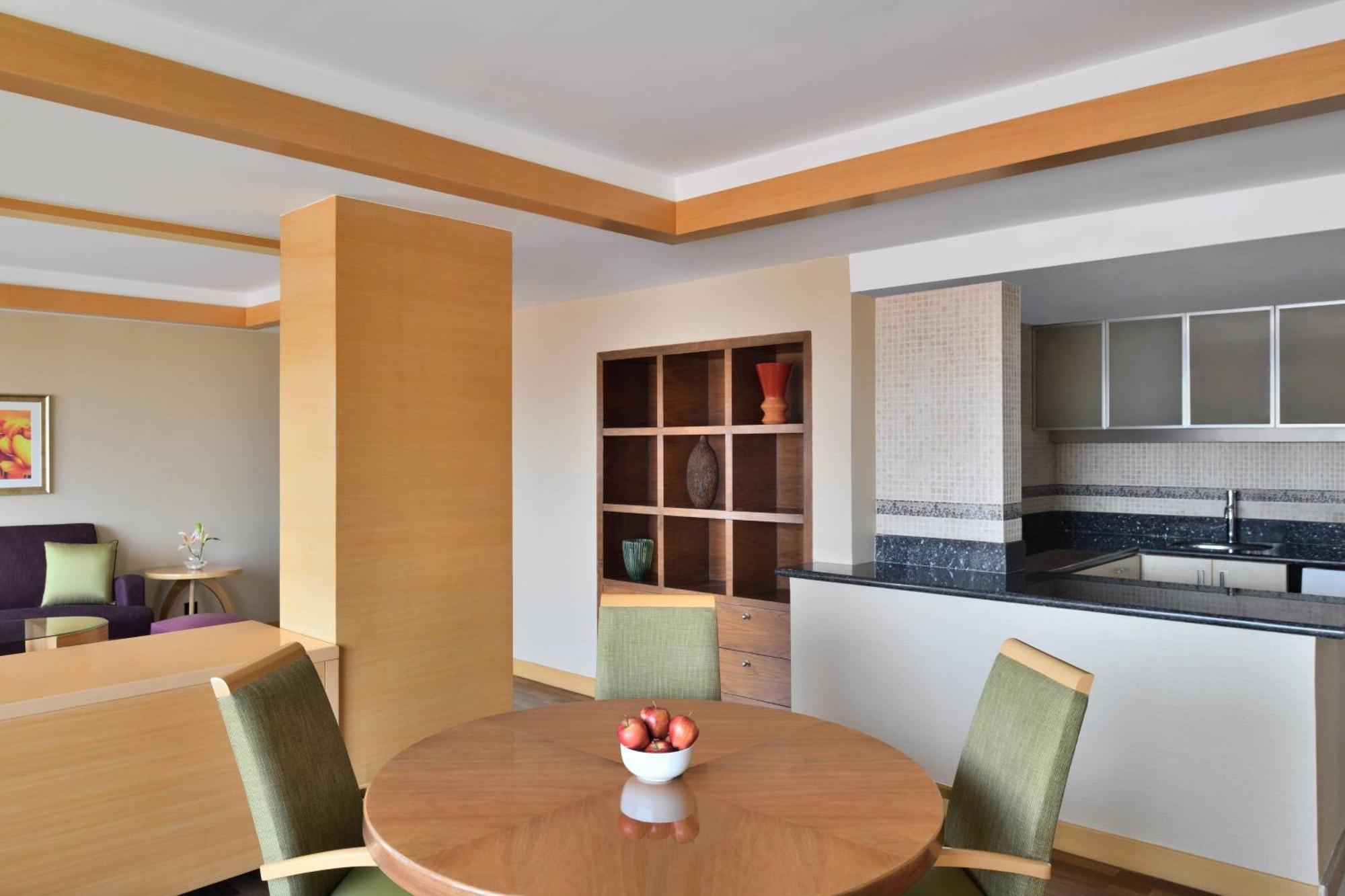 Courtyard By Marriott Chennai Hotel Ngoại thất bức ảnh