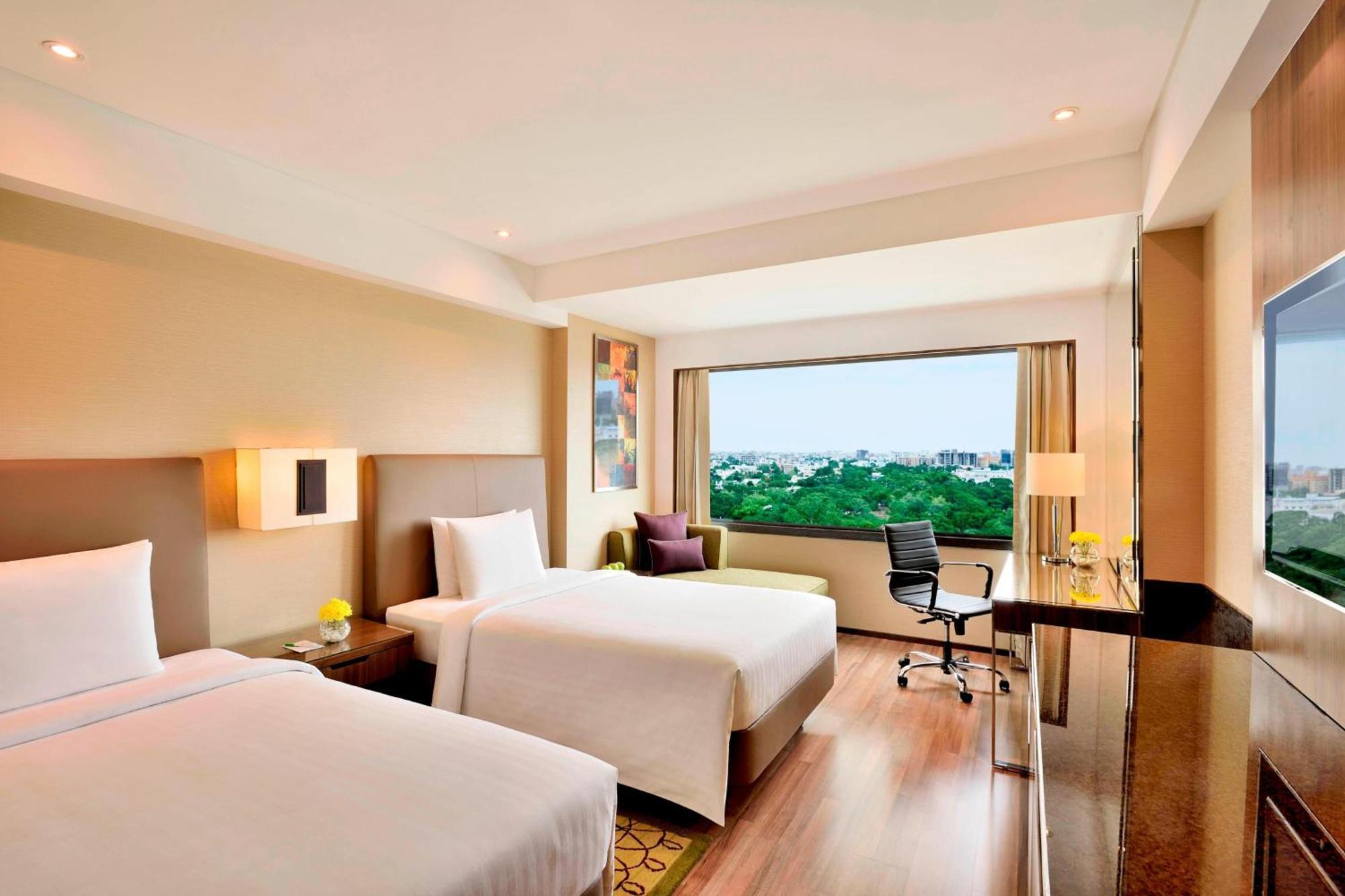Courtyard By Marriott Chennai Hotel Ngoại thất bức ảnh