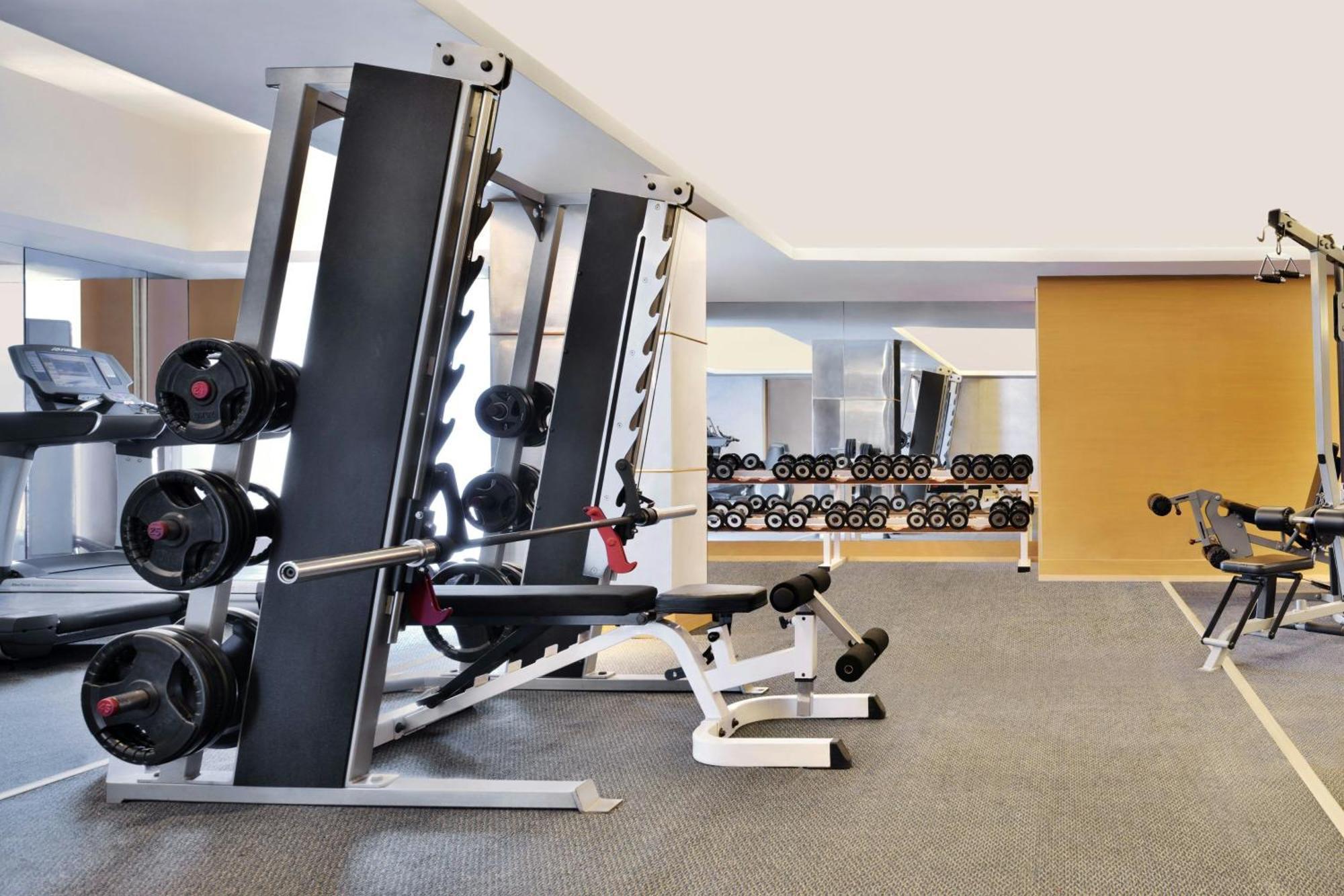 Courtyard By Marriott Chennai Hotel Ngoại thất bức ảnh